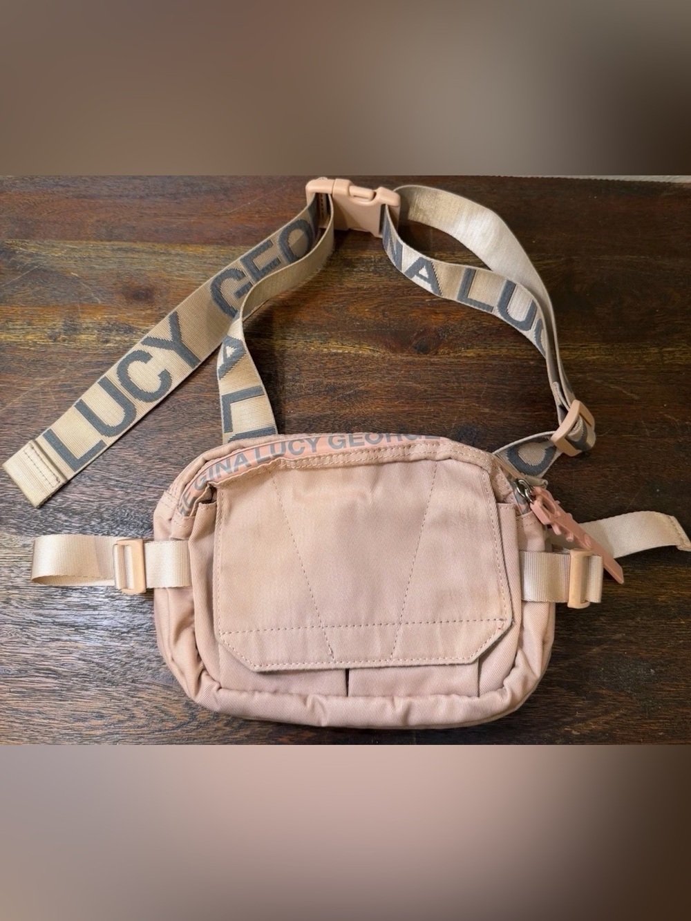 George Gina & Lucy vintage y2k shoulder bag